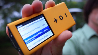 El "nuevo iPod" de Neil Young arrasa: 1 millón recaudado en un día